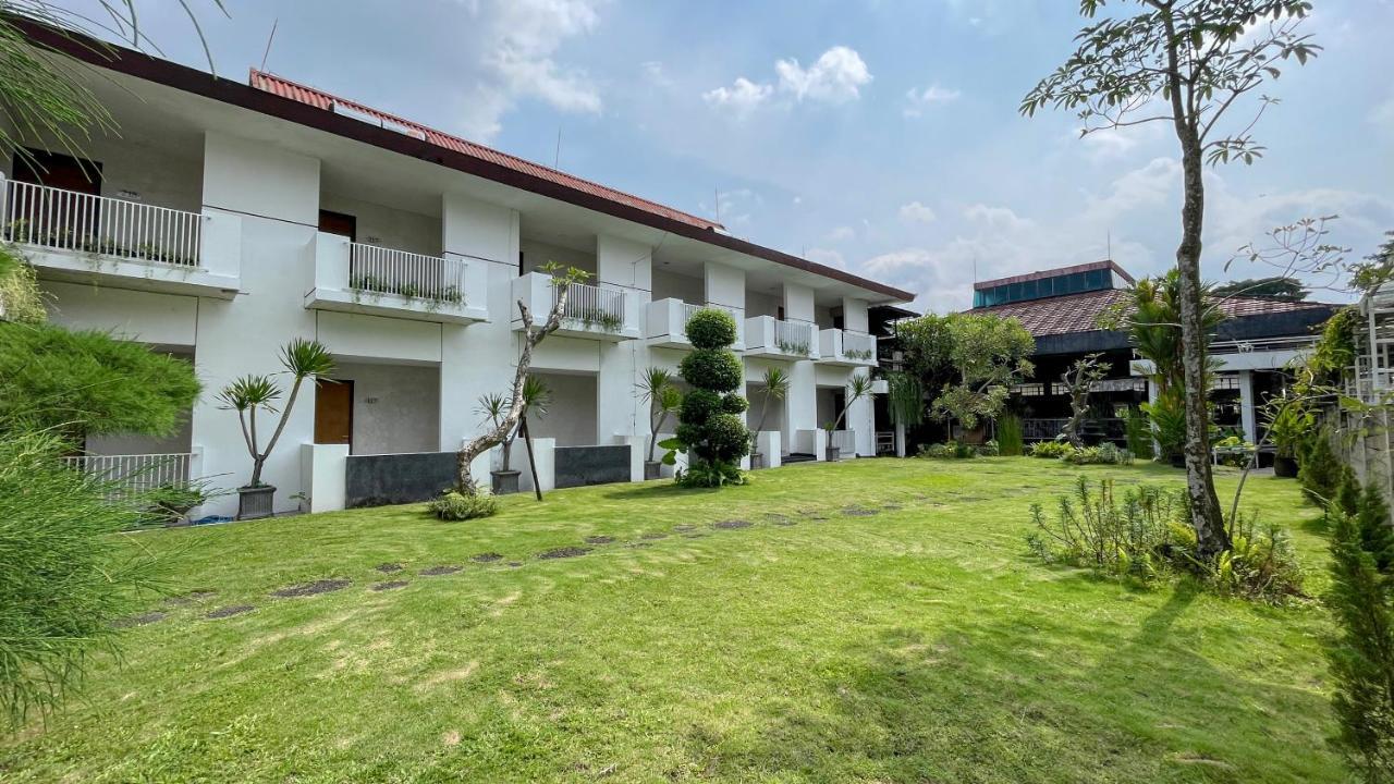 Lpp Convention Hotel Demangan Pakualaman Dış mekan fotoğraf